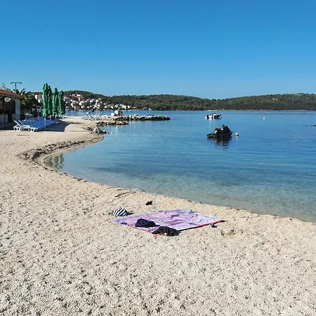 Amazing In Okrug Gornji With Wifi Trogir