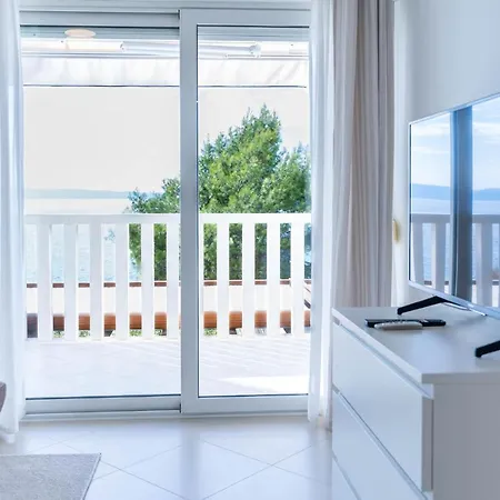 Amazing In Okrug Gornji With Wifi Holiday home Trogir